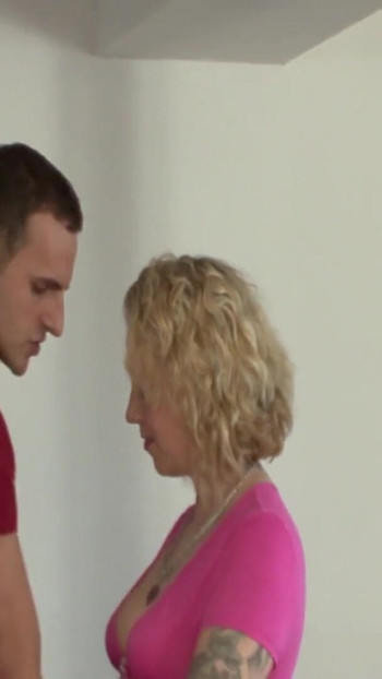Spectacular moment from "Oma erwischt uns beim Sex"