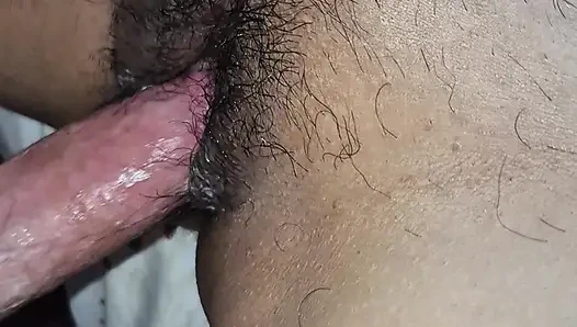 Latina memek basah suka kontol putih