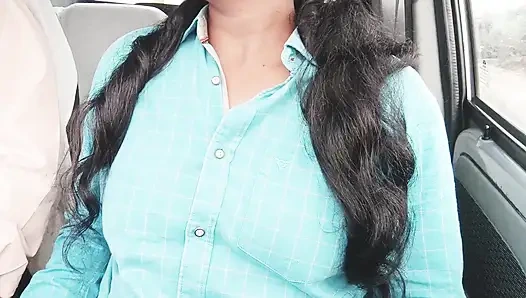 Üvey baba arabada seks Telugu edepsizce konuşuyor