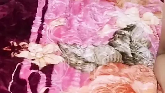 Orgasme erangan keras pasangan Arab