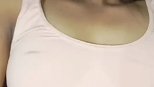 Istri orang sama abang tiri suaminya sendiri