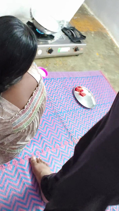 Step brother and step sister romance videos - desi village Aunty sex - boobs show. | Clip 1