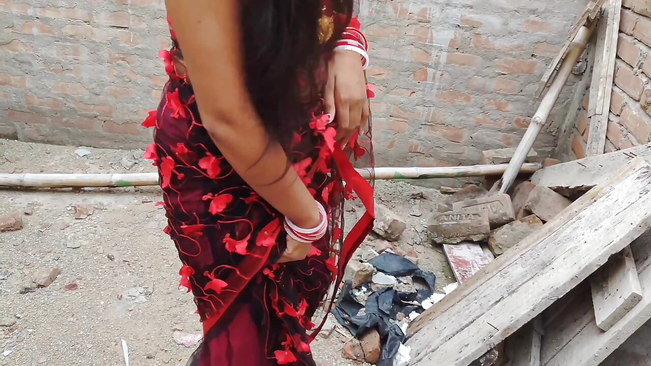 hot indian bhabhi saree sex outdoor bihari sonam