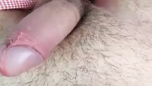 Bulgar adam onun küçük kesilmemiş horoz mastürbasyon ve cum büyük yük alır
