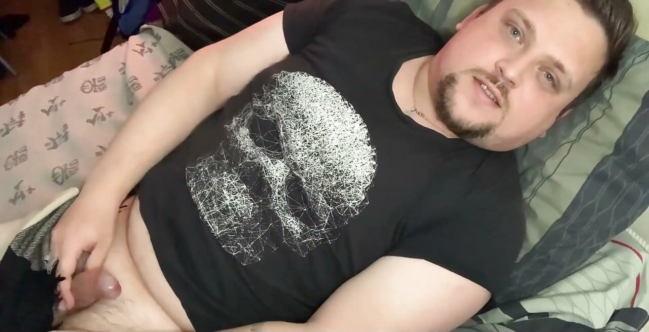Best Thing to Do It’s Jerk off and Cum!