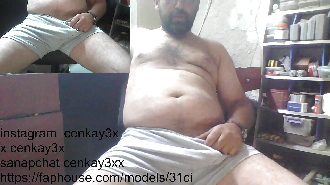Masculine Daddy Live Broadcast