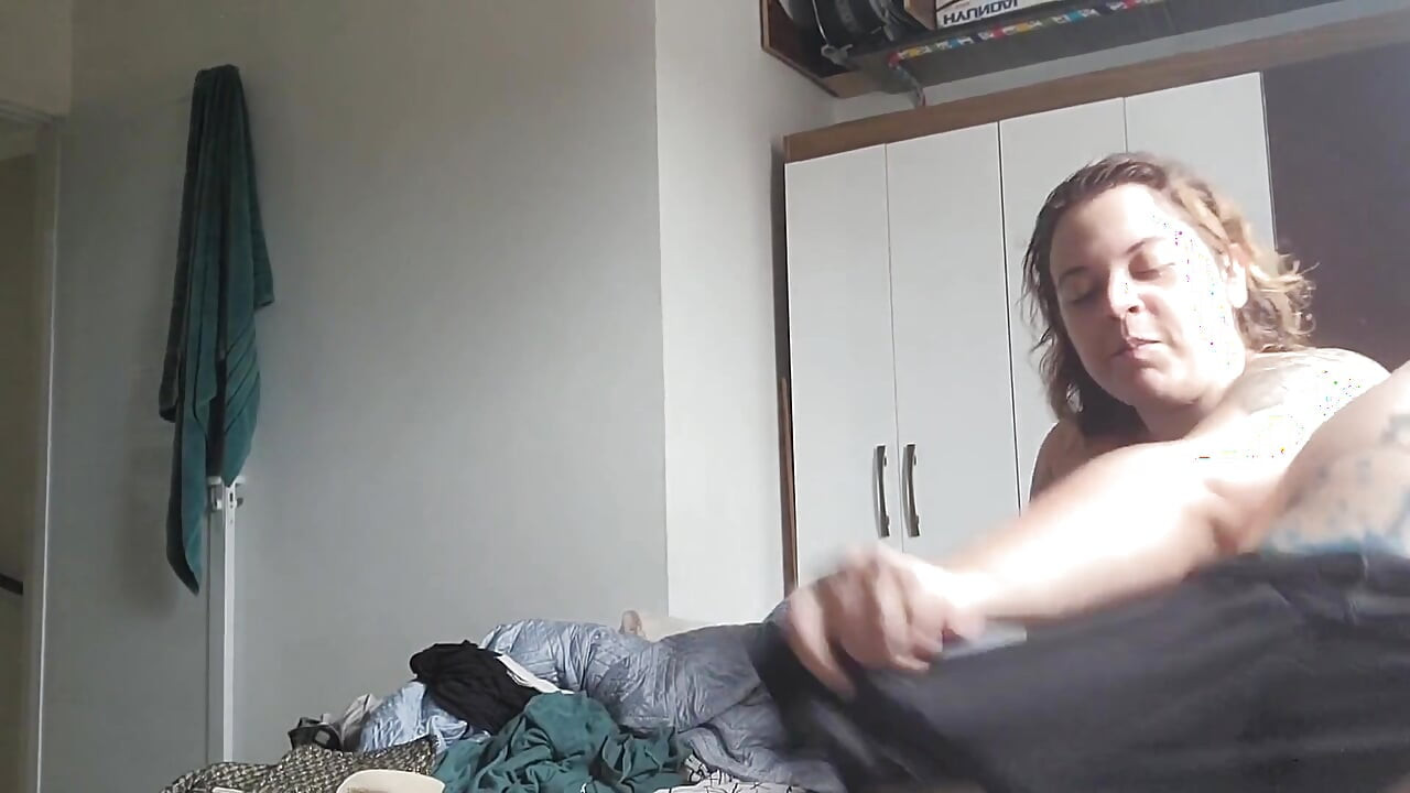 远距离女友发现了一些特别的东西, 不禁想念你