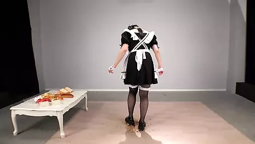Food Crush Under Black Soles-your Maid, Yui Nonami's Indulgent Stomp