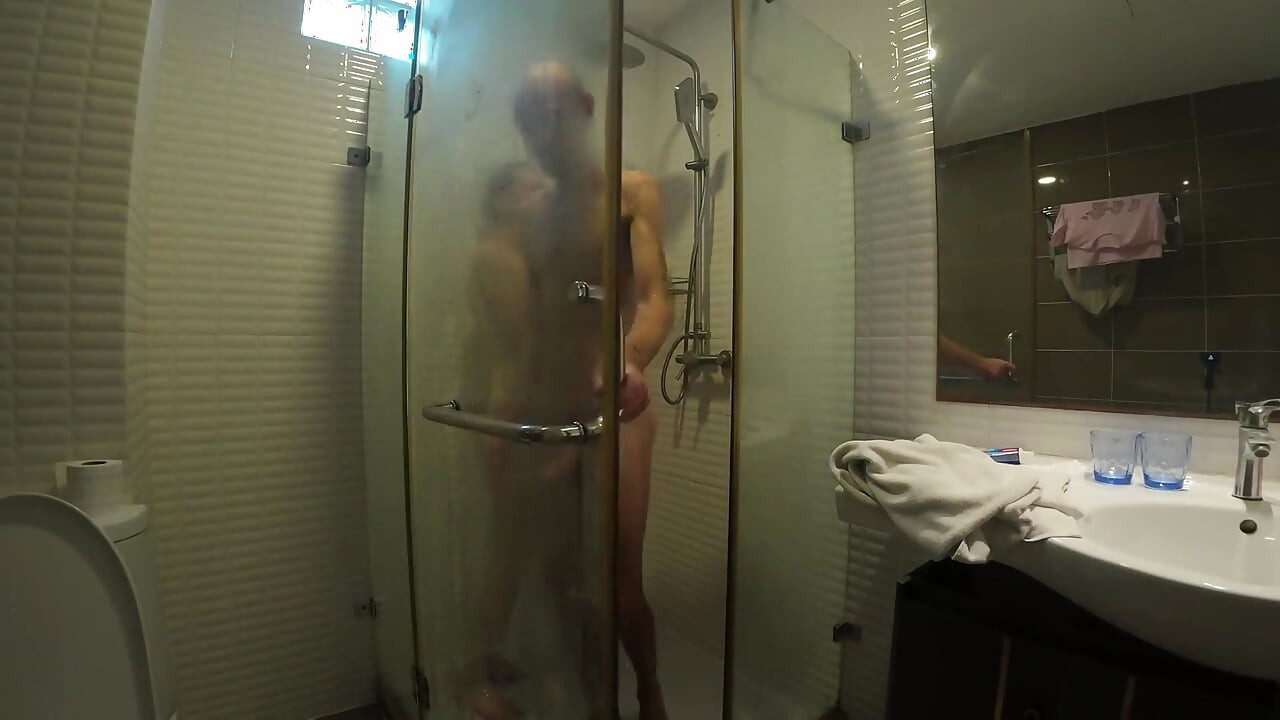 Ich Pisse Auf Sie, Dann Ficke Ich Sie