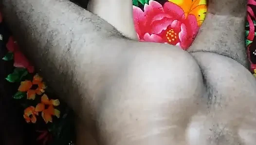Malam pertama video xxx kakak ipar india