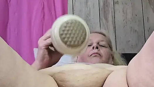 Was ist alleine in ihrem zimmer los?