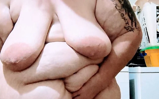 Dirty Nerdy Is Gonna Squirty