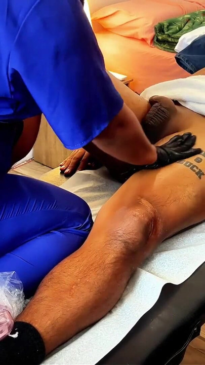 Massage with an unexpected happy ending - Risky Cum | Clip 1