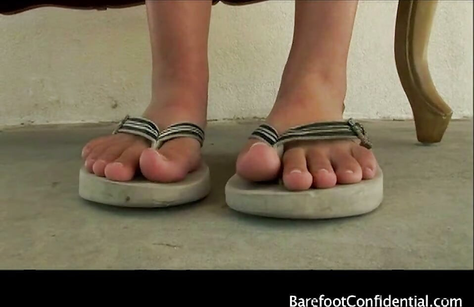 Movie From Evelyn Lin of Barefoot Confidential