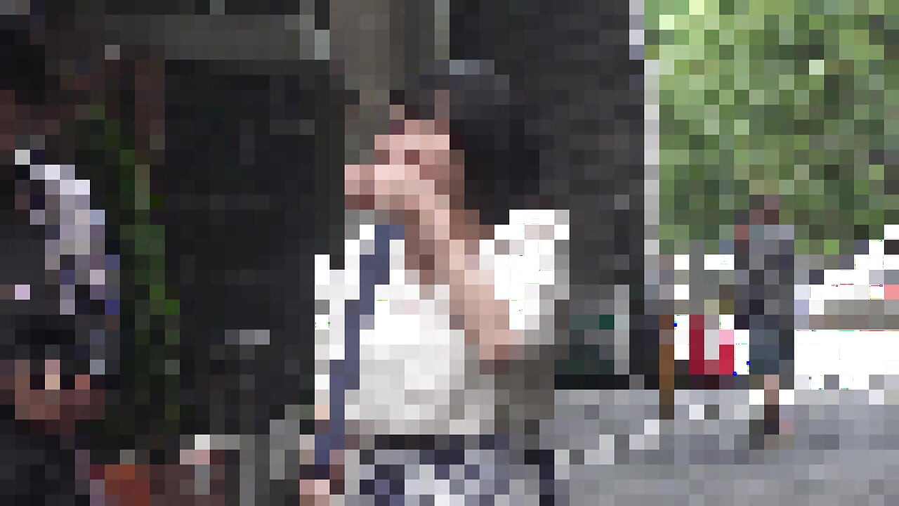 A171B12旨在抓住一个从金泽来东京参观的妻子的机会！一个黑头发和鲍勃头发的妻子放松了她的警卫。