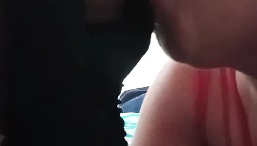 Она обожает это