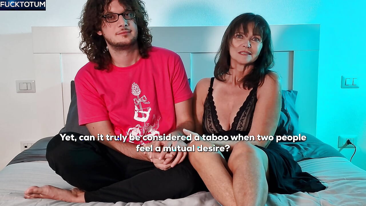 Fucking my Beautiful Stepmom - Amateur Homemade Video - 100% Real Stepmother and Stepson