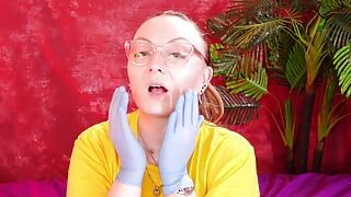 Asmr Video mit medizinischen Nitrile Handschuhen (arya Grander)