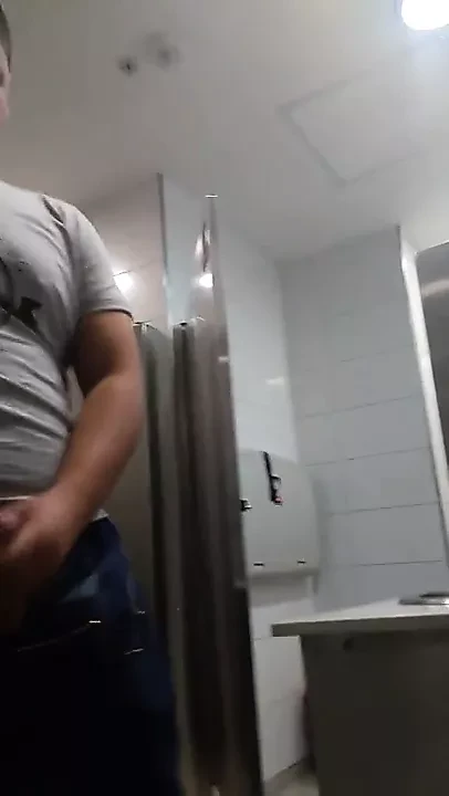 Banheiro WC putaria com o gordinho