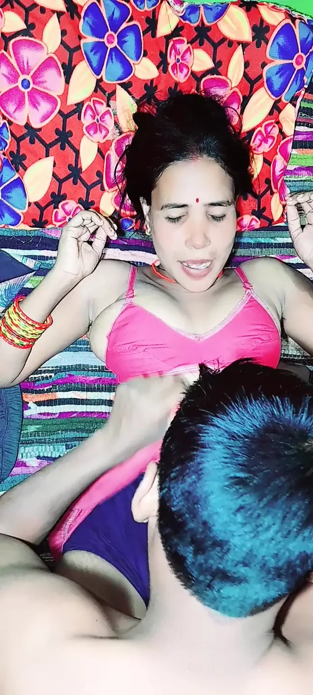 Beautiful big boobs indian step sister fucked by her younger brother in doggy style on