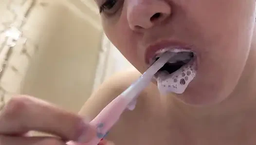 Teeth Brushing Fetish