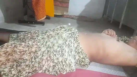 Shokin romantis desi bhabi kihard chudai crempai