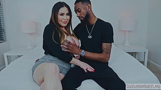 Kianna Dior leva dinheiro de Hollywood com dinheiro de Hollywood