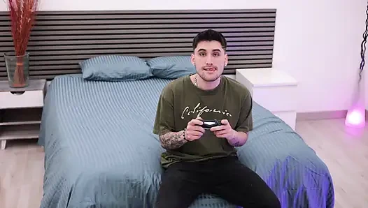 My Blonde Girlfriend Won't Let Me Play Video Games, She Wants Me to Fuck Her - Birdie