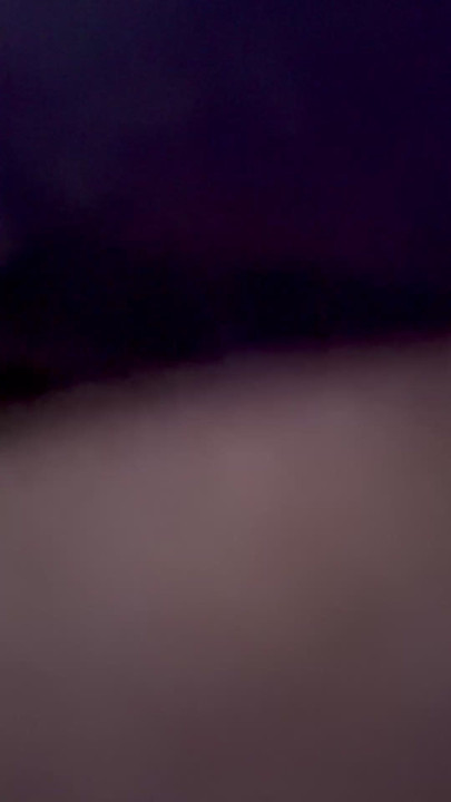 Primeiro vídeo, ainda tímido