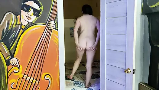 Naked wife in the sauna. I'm a little shy, but I want to show myself.