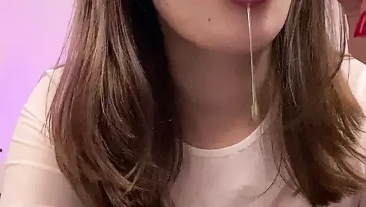 lick lollipop                love