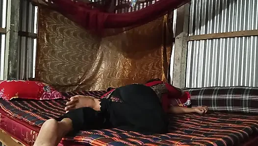 Desi bangla tante mit zum ersten mal
