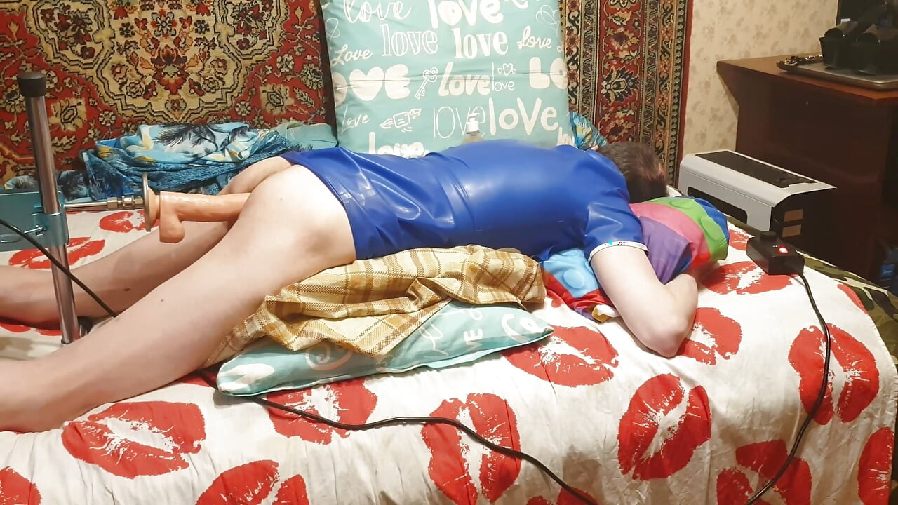 Russian man in fetish latex costume nurse have anal sex witn Fuck Machine