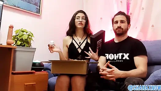 Ein neuer strap-on für meinen Sissy-cucky jason