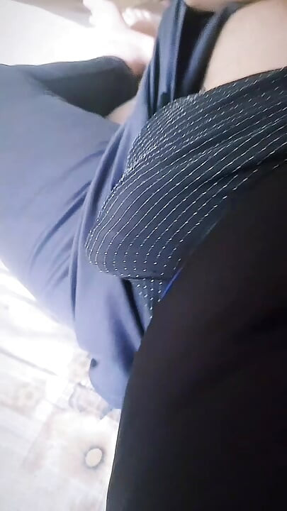chaddi me muth maari