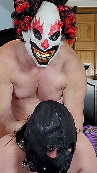 Gimp Fucker | Clip 1