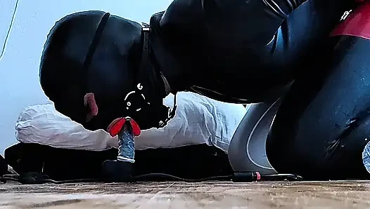 Aptal gooner sürtük