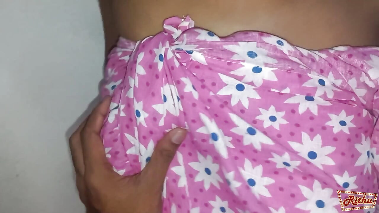 Sri Lankan Beautiful Village Girl Fuck On My Room