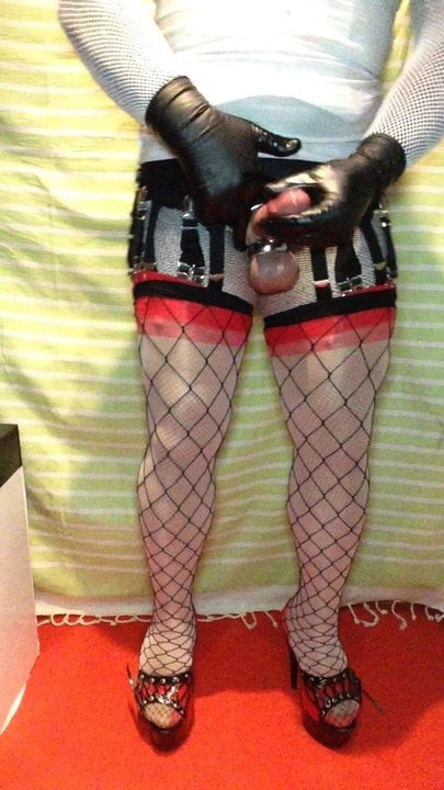 SISSY BITCH AFTER A LARGE MASTURBATION CUM CUM CUM