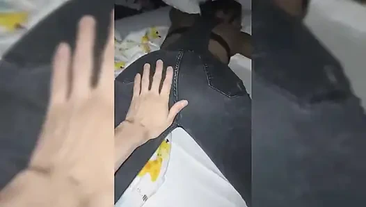 Kız arkadaşımı sokakta aramaya gittim ve onu New York'ta bu adamla sikişirken buldum