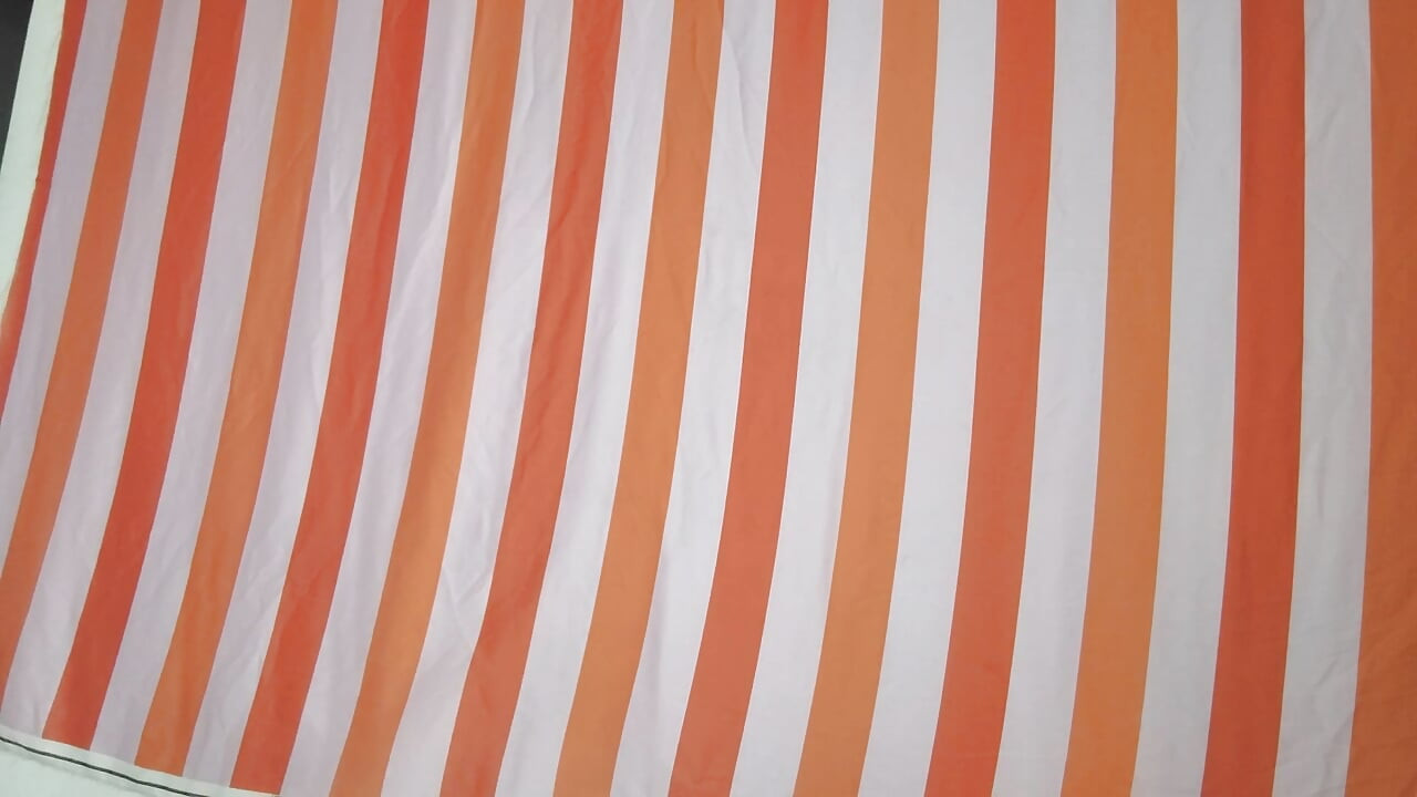 Όμορφη ώριμη πιπίλισμα