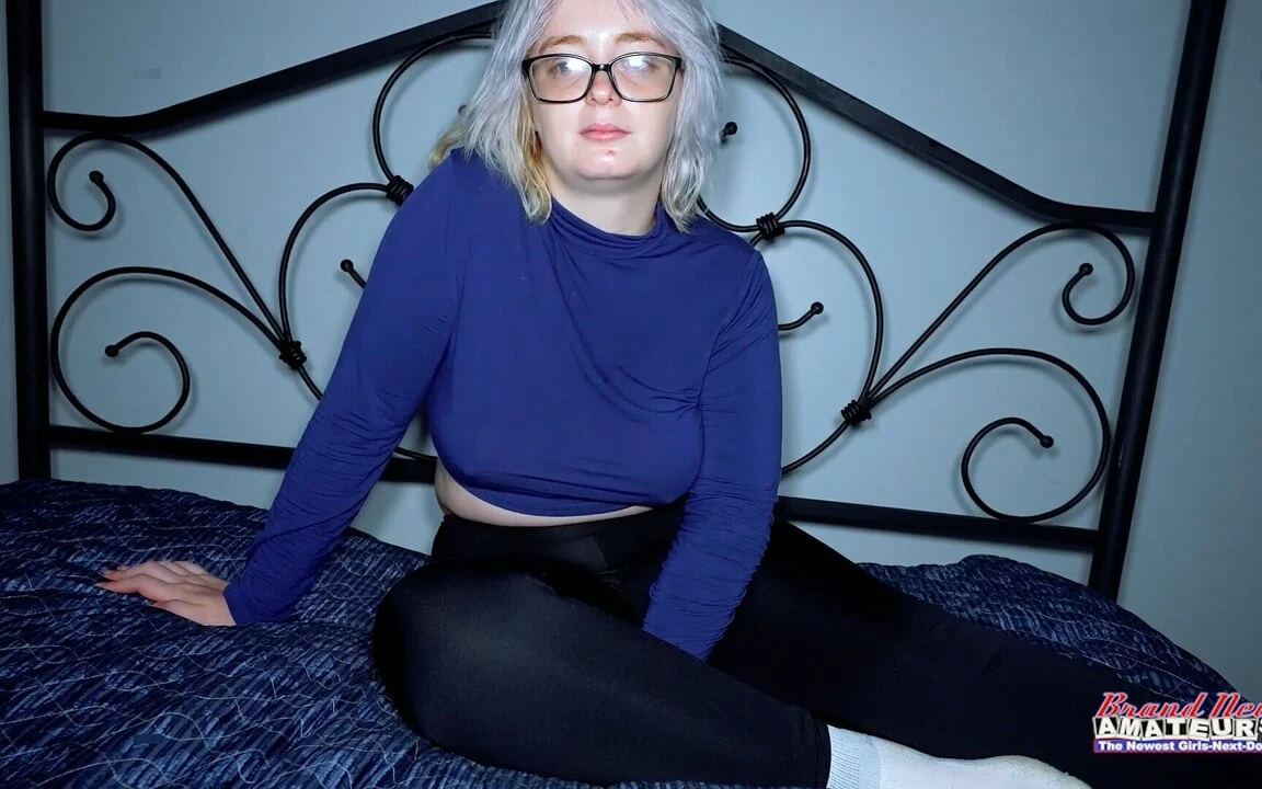 Annie Archer Curvy Blonde Coed Sloppy Rimjob Deep Anal Passion Heat!