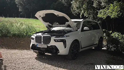 VIXEN Hot Blonde Tourist Nicole Nixon Gets Filled Up By Stranger In Holiday Sex Adventure