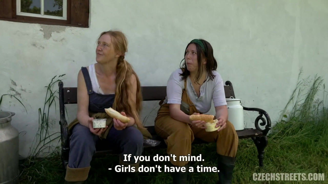 チェコの街 - カントリーガールズ