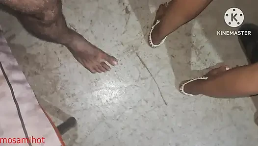 The brother-in-law of the village put it in the ass and made a land mare and fucked the sister-in-law of the village by the brother-in-law.
