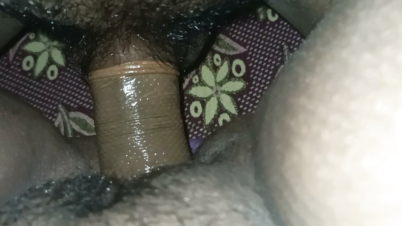 Tamil aunty midnight fucking so hard deeply fucking