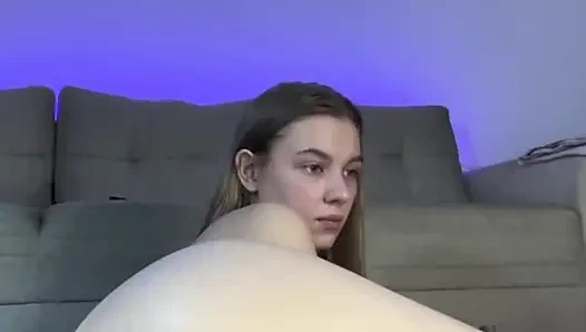 Dildo ile anal sikiş