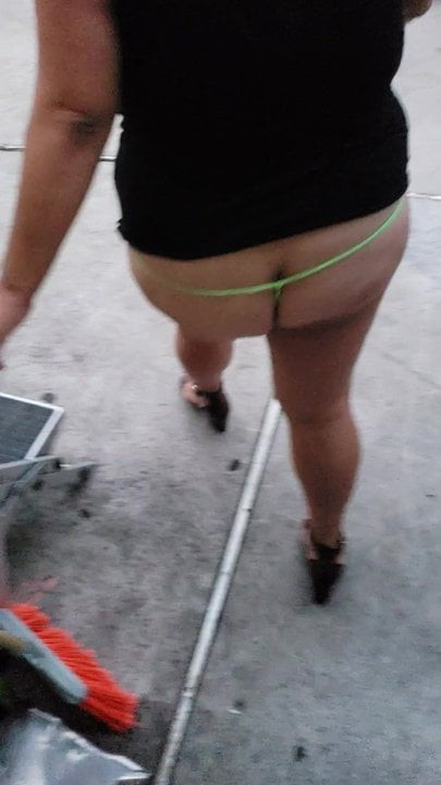 Wifey slutty out in the open