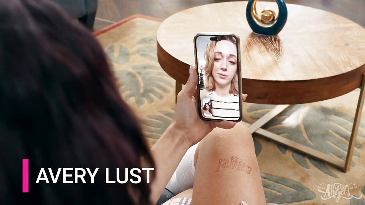 Trans Angels - Busty Tgirl Avery Lust Has Just Moved Into Her New Sorority House and Loves a Squirter