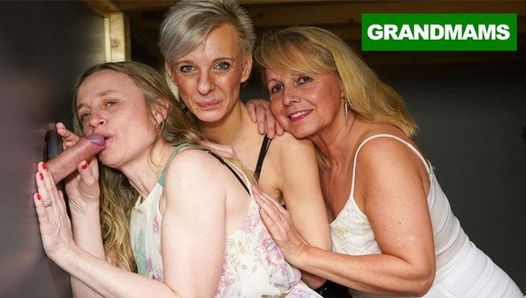 Triple orgie de mamies blondes